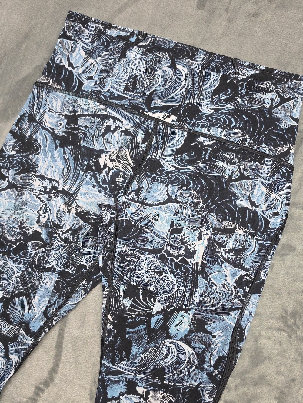 lululemon athletica Black & Light Blue Swirl Print Leggings